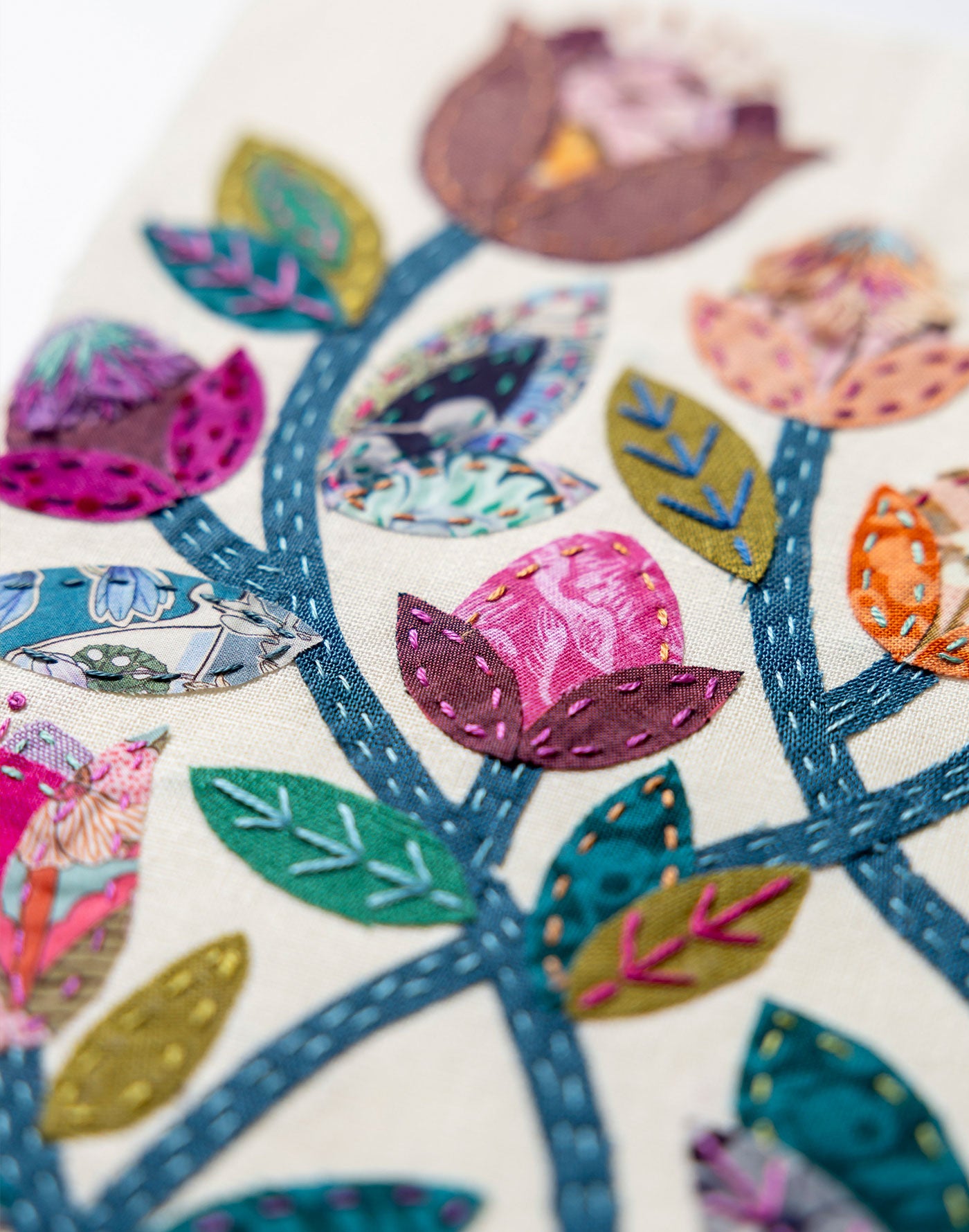 Folk Fleur Slow-Stitching Kit image 0