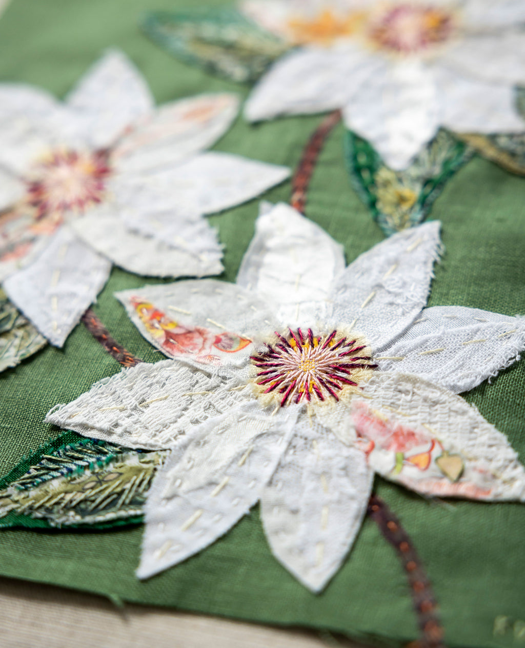 Clematis Green Slow-Stitching Kit image 0