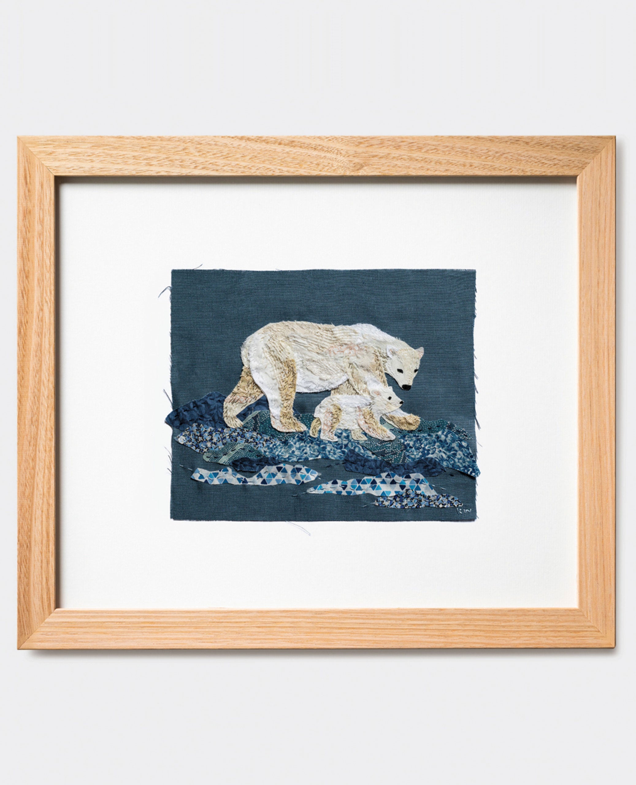 Polar Bears Slow-Stitching Kit image 3