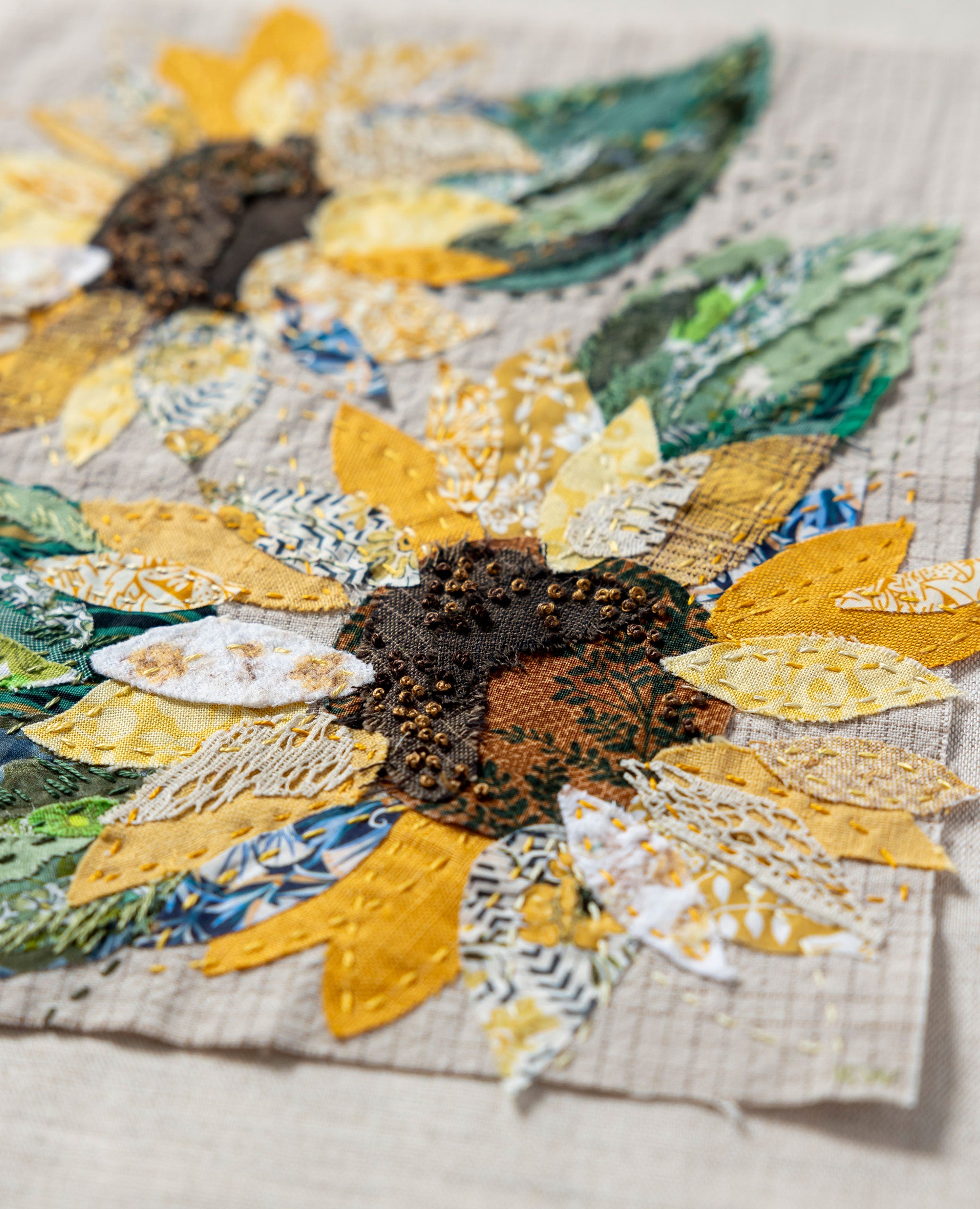 Sunflower Slow-Stitching Kit image 0